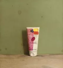 Cream artwork